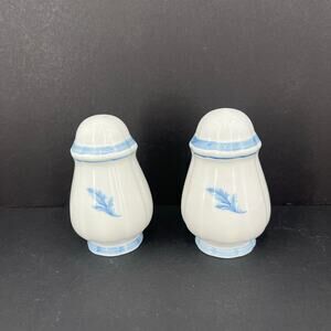 Villeroy & Boch Casa Azul salt and pepper shakers